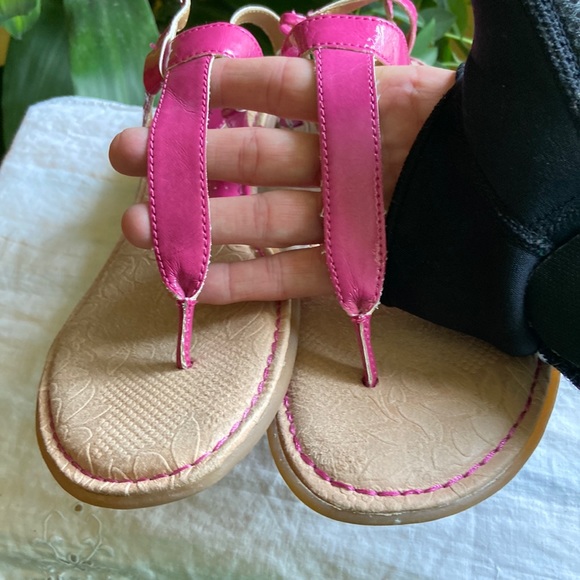 Born Concepts Pink Patent Leather Flip Flops with Ankle Strap - Picture 7 of 7